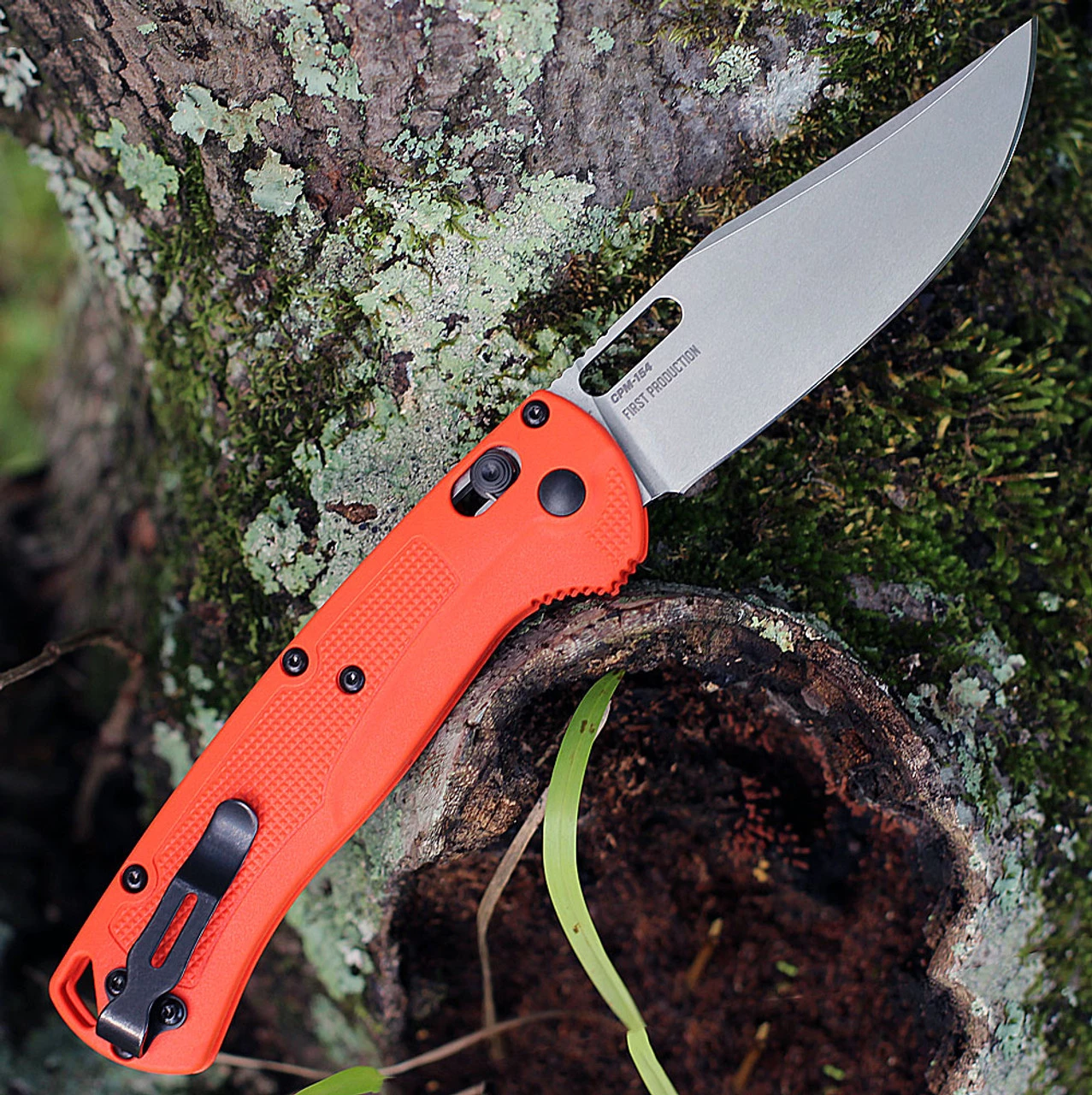 Benchmade Taggedout Folder-Orange Grivory (3.50" 154 Steel)-15535 4 Benchmade Taggedout Folder-Orange Grivory (3.50" 154 Steel)-15535 - Image 2