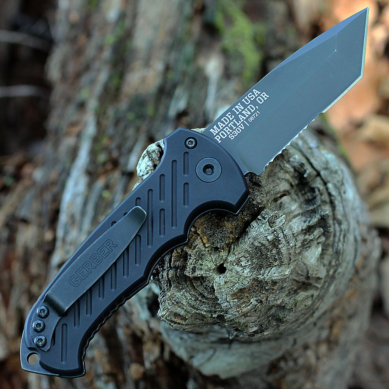 Gerber 06 Auto Blk Aluminum ( 3.5" CPM-S30V Blk Part Serrated ) 30-000850 4 Gerber 06 Auto Blk Aluminum ( 3.5" CPM-S30V Blk Part Serrated ) 30-000850 - Image 2