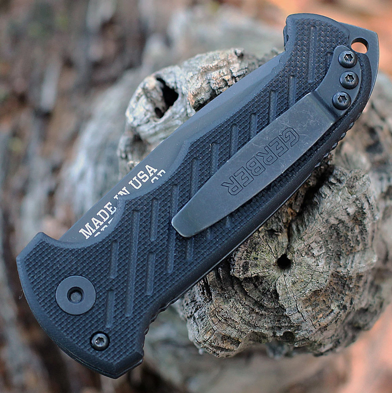 Gerber 06 Auto Tanto Black G-10 (3.50" CPM-S30V Blk Blade)- 30-001296 6 Gerber 06 Auto Tanto Black G-10 (3.50" CPM-S30V Blk Blade)- 30-001296 - Image 4