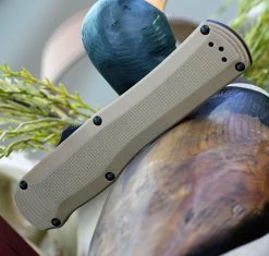 Benchmade Autocrat - CB G10 (3.71" CPM-S30V) 3400BK-2 9 Benchmade Autocrat - CB G10 (3.71" CPM-S30V) 3400BK-2 -Knives Sales 3400BK 2.3 72089.1580921464