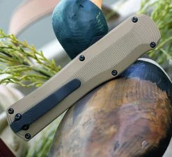 Benchmade Autocrat - CB G10 (3.71" CPM-S30V) 3400BK-2 8 Benchmade Autocrat - CB G10 (3.71" CPM-S30V) 3400BK-2 -Knives Sales 3400BK 2.4 43038.1580921464