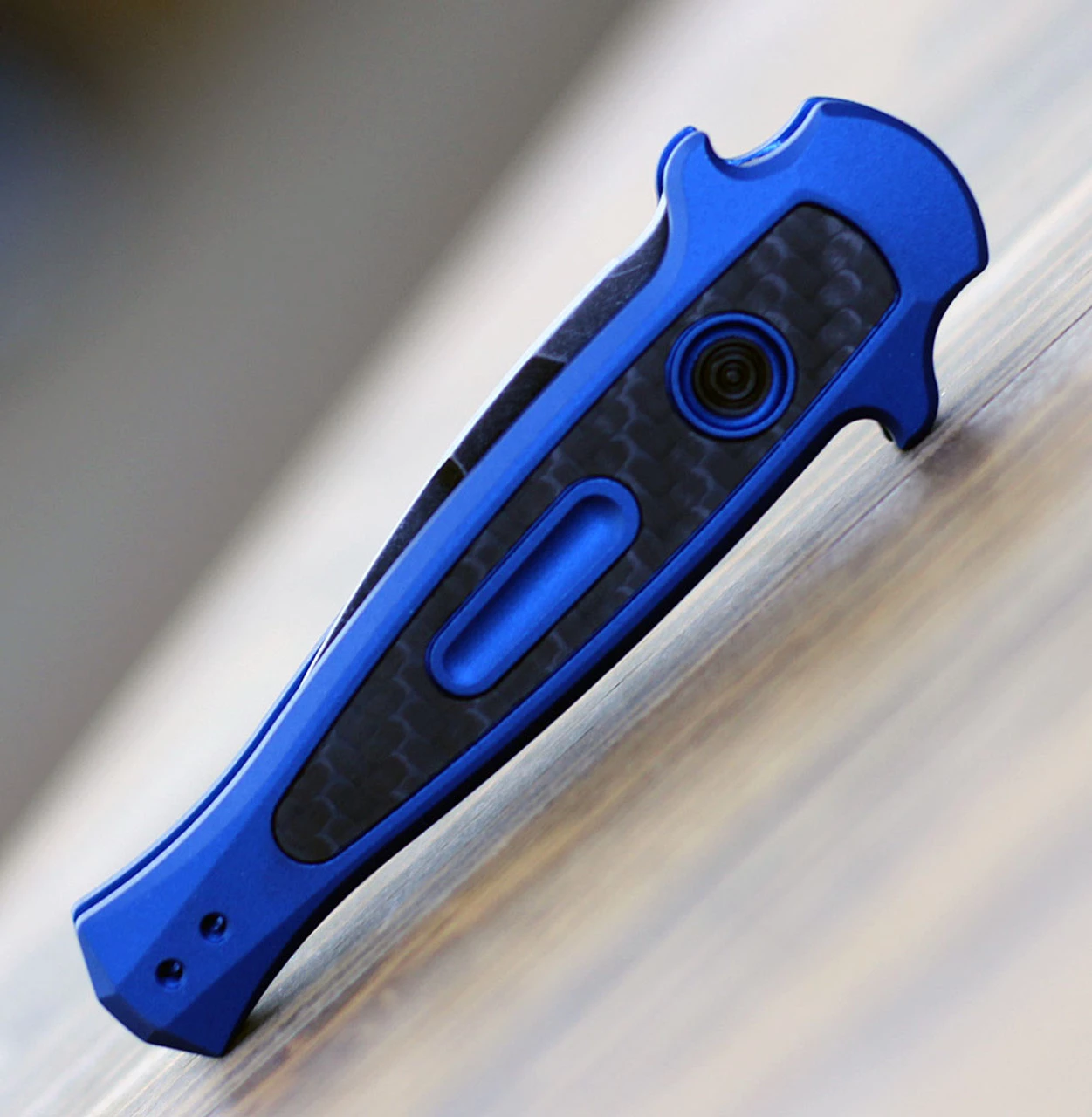 Kershaw Launch 12 CA Legal Mini Stiletto Aluminum, Carbon Fiber (1.90" Blackwash CPM-154) 7130BLUBW 5 Kershaw Launch 12 CA Legal Mini Stiletto Aluminum, Carbon Fiber (1.90" Blackwash CPM-154) 7130BLUBW - Image 3