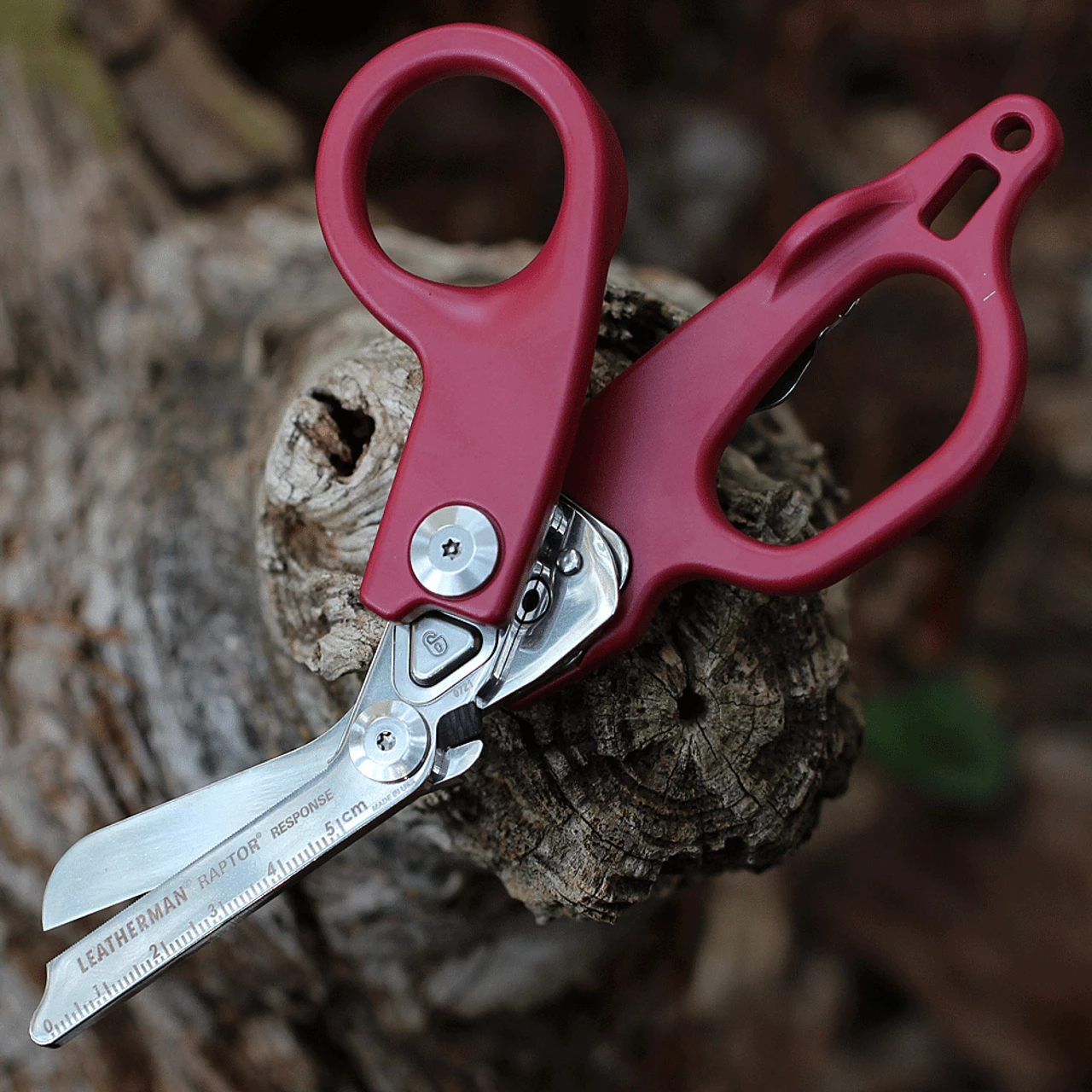 Leatherman Raptor Response Shears - Crimson (4 Tools) 832963 3 Leatherman Raptor Response Shears - Crimson (4 Tools) 832963