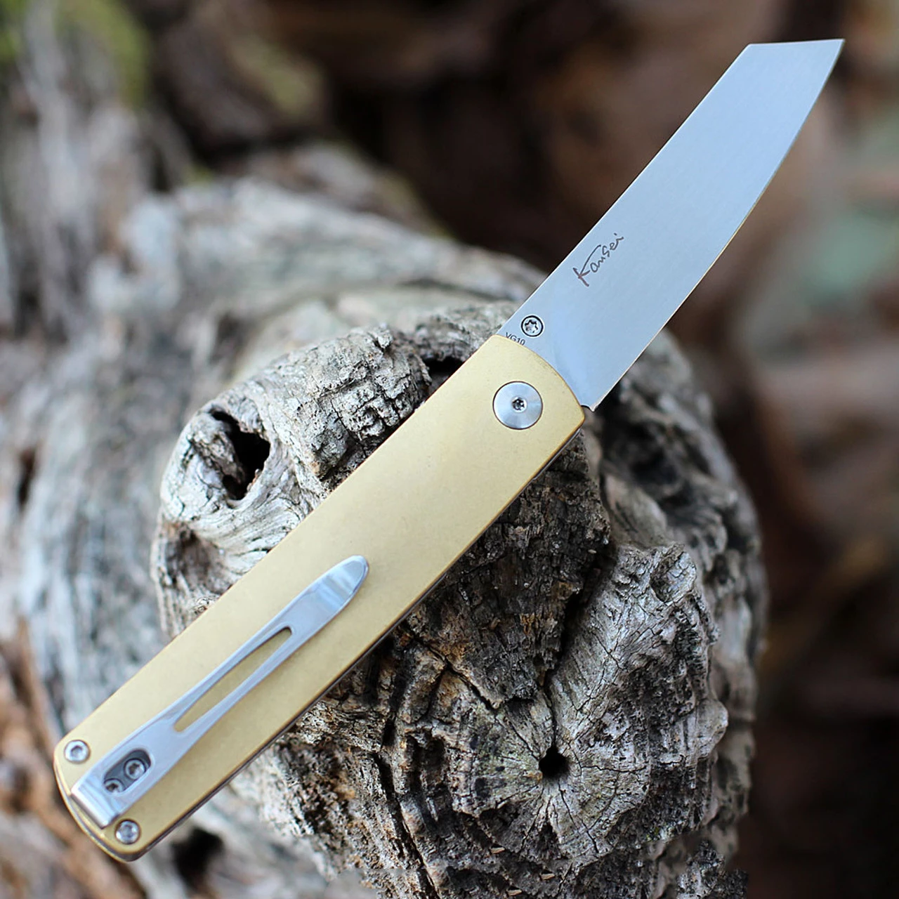 Boker Plus Tenshi - Brass (2.7" VG-10 Satin) 01BO328 4 Boker Plus Tenshi - Brass (2.7" VG-10 Satin) 01BO328 - Image 2