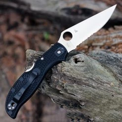 Spyderco Stretch 2 XL Lightweight Blk FRN (4" VG-10 Satin Part Serr) C258PSBK -Knives Sales C258PSBK 70942.1651518670