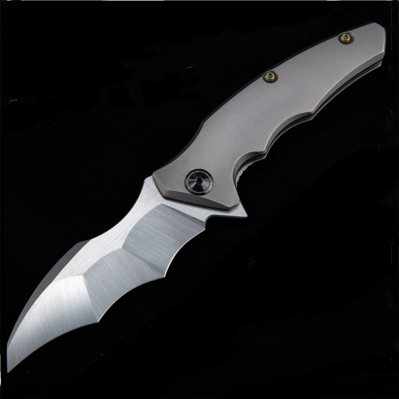 Maxace Dragon Gray Ti /Gold Spacer (3.9" M390 Satin) MDG02 4 Maxace Dragon Gray Ti /Gold Spacer (3.9" M390 Satin) MDG02 - Image 2