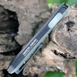 Heretic Manticore E OTF Auto - Blk/Jade - (H026B-10A-JADE) -Knives Sales H026B 10A Jade.4 77214.1625673559