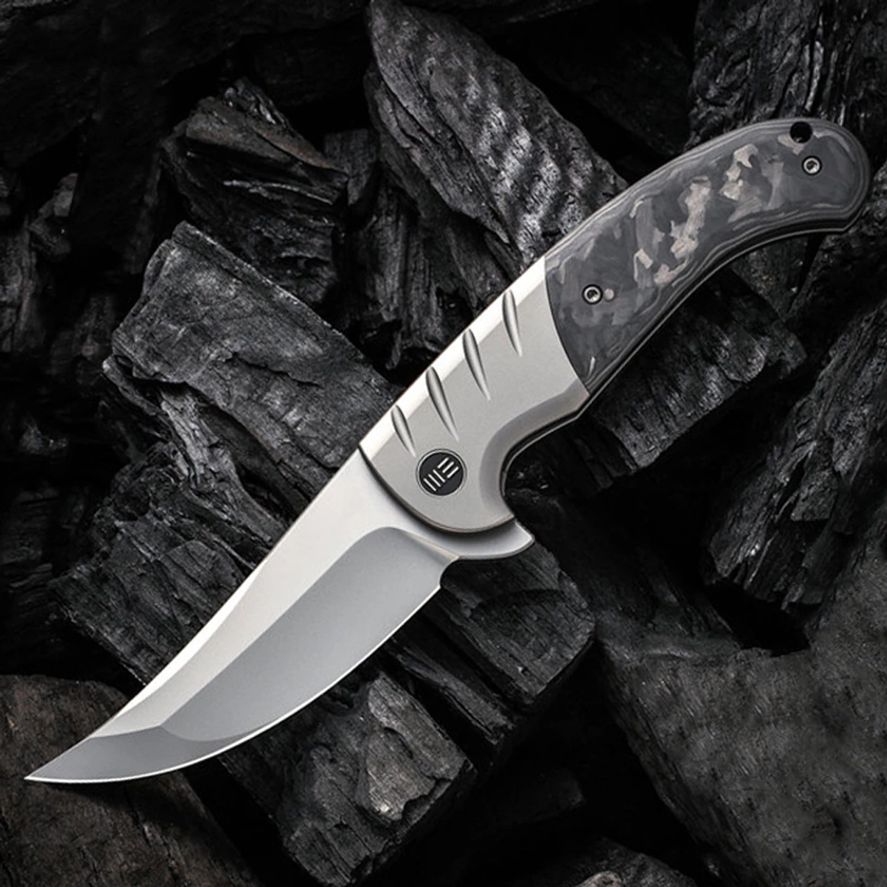 WE Knife Curvaceous Gray Ti /Marble CF (3.7" CPM-20CV Silver BB) WE20012-1 3 WE Knife Curvaceous Gray Ti /Marble CF (3.7" CPM-20CV Silver BB) WE20012-1